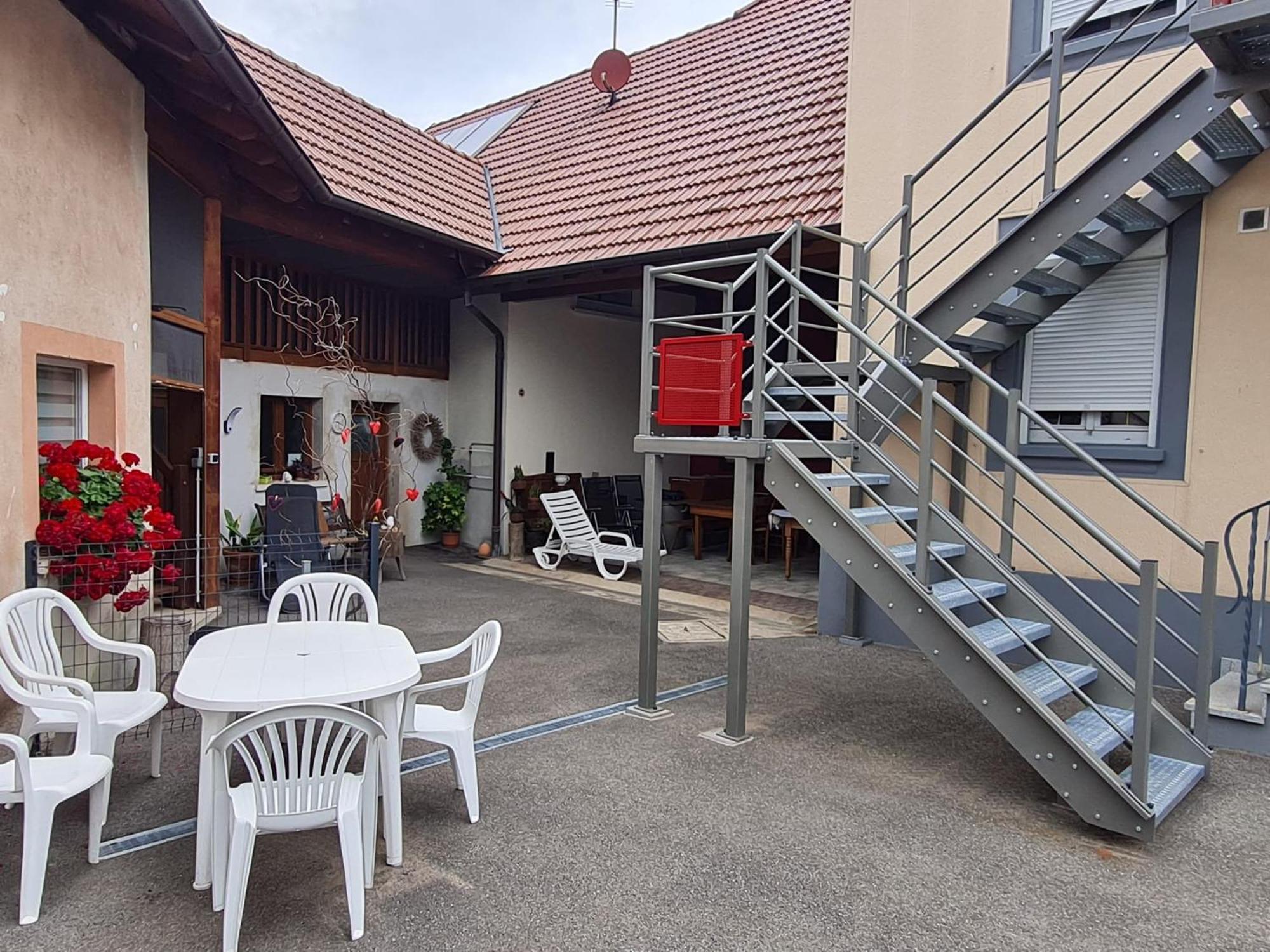 Les Chouchous Du Ried 2 Apartment Saasenheim Bagian luar foto
